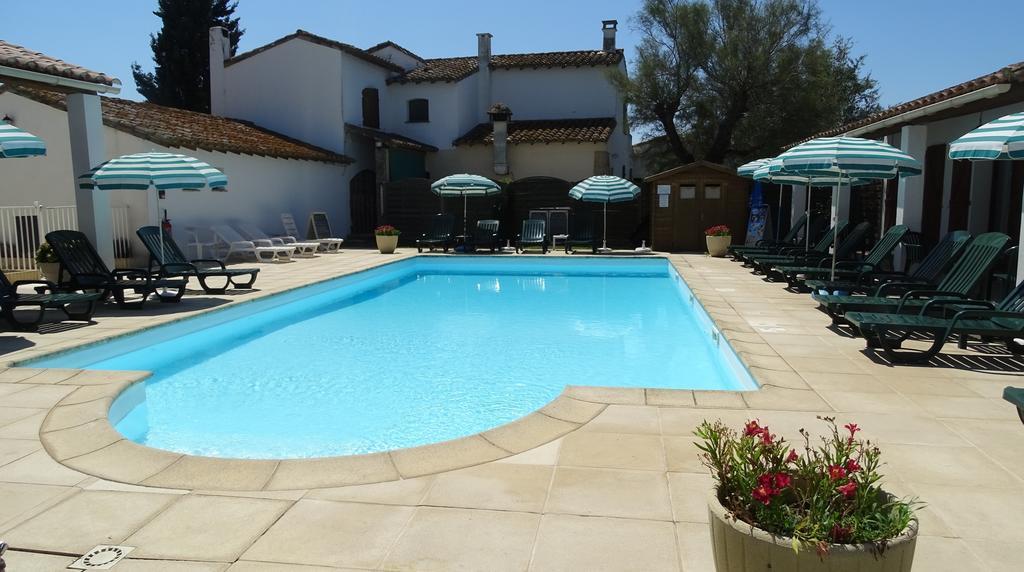 Auberge De La Fadaise แซ็งต์-มารี-เดอ-ลา-แมร์ ภายนอก รูปภาพ