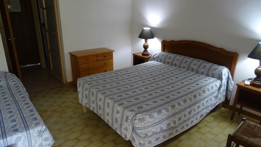 Auberge De La Fadaise แซ็งต์-มารี-เดอ-ลา-แมร์ ภายนอก รูปภาพ